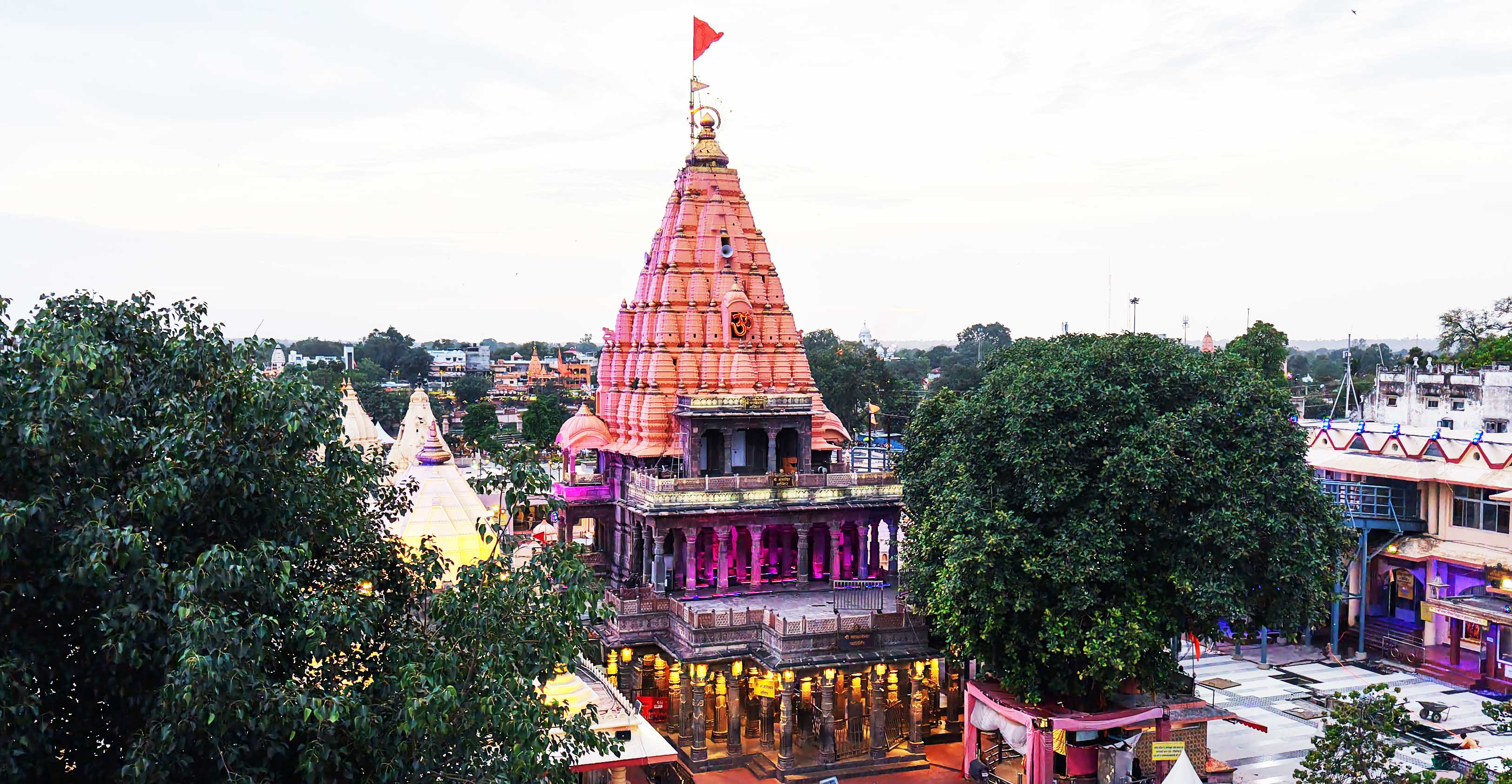 Mahakaleshwar Temple Ujjain Background